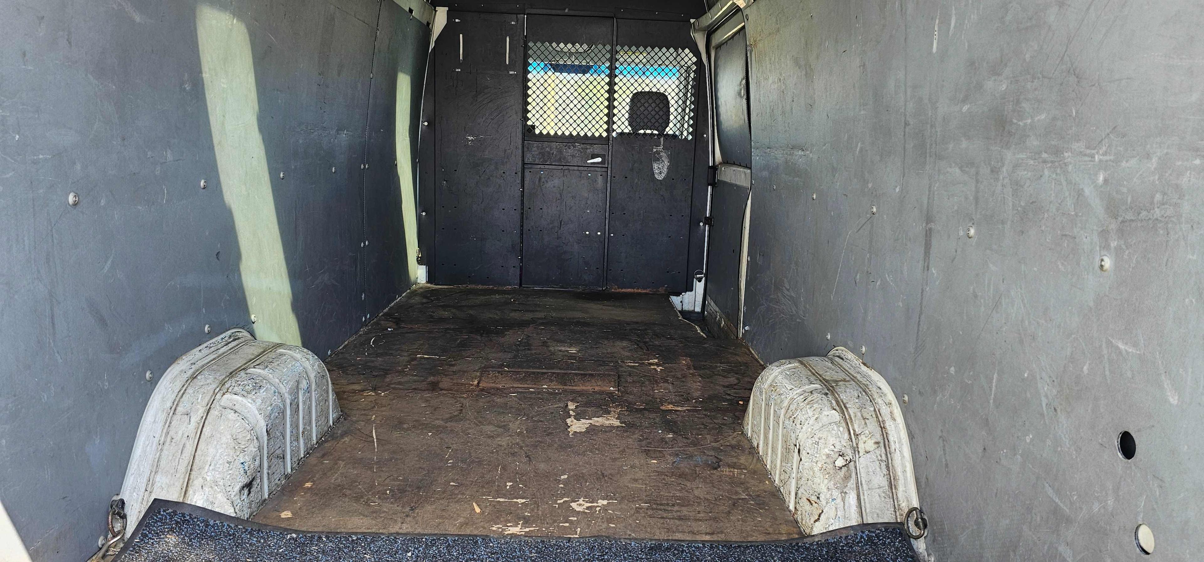 2005 Dodge/Freightliner Sprinter 2500 Van