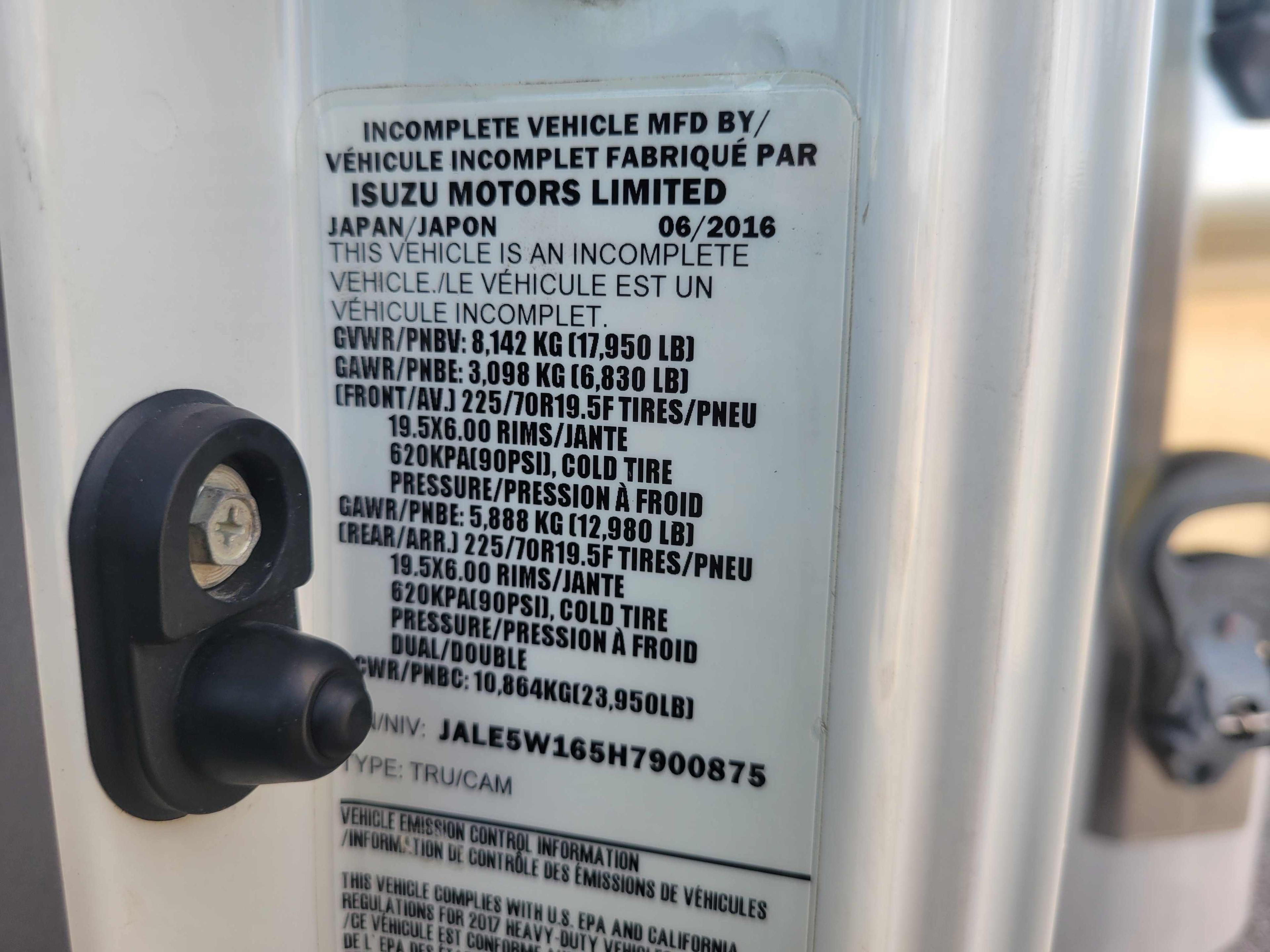 2017 Isuzu NQR 16' Reefer Box VIN: JALE5W165H7900875