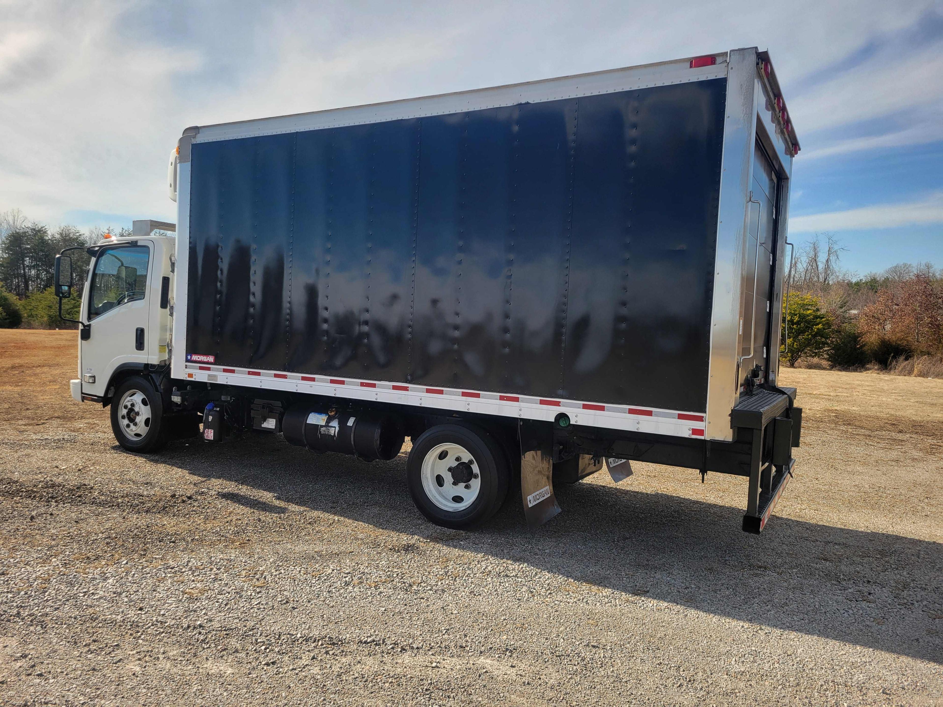 2017 Isuzu NQR 16' Reefer Box VIN: JALE5W165H7900875