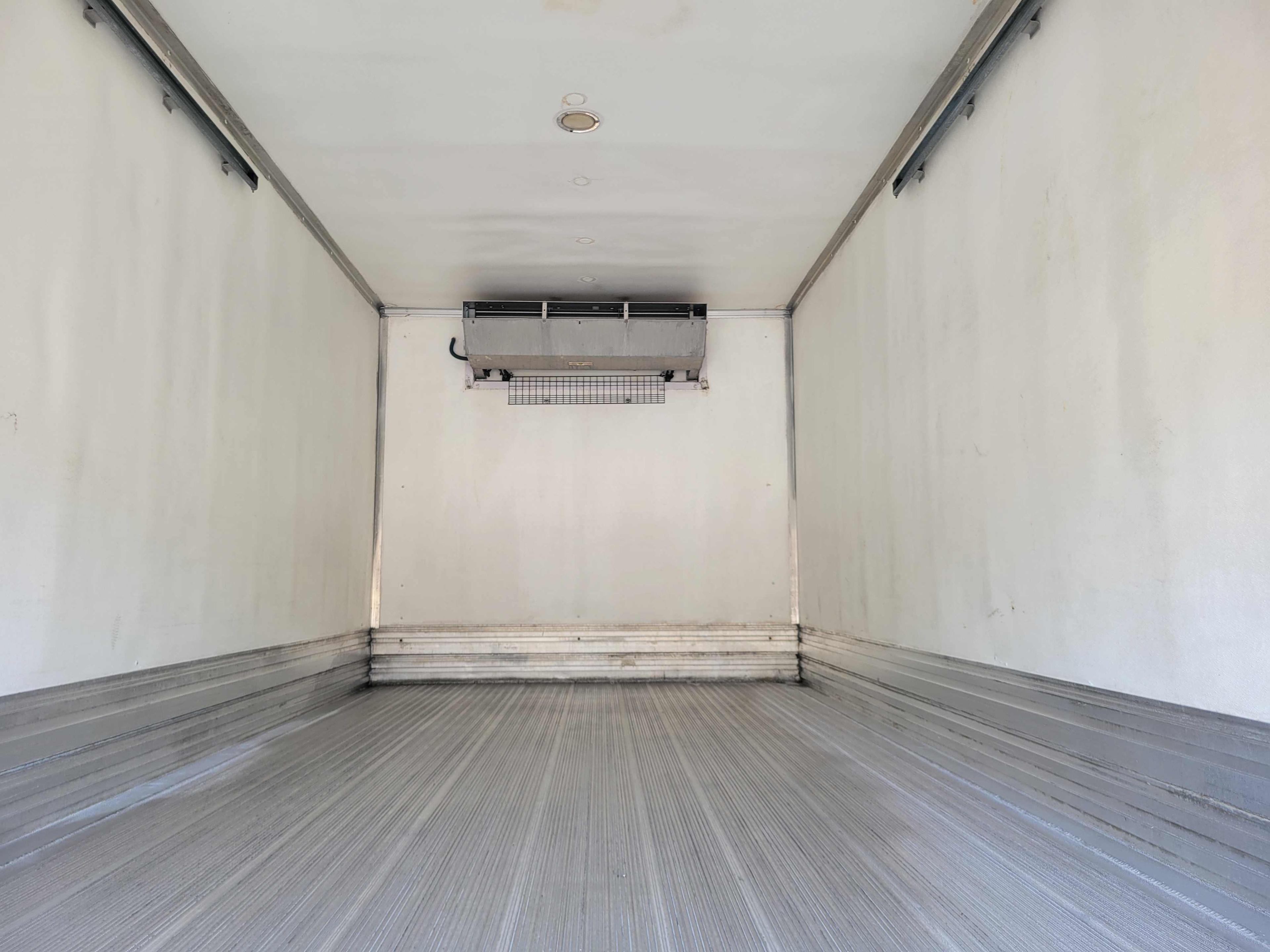 2017 Isuzu NQR 16' Reefer Box VIN: JALE5W165H7900875