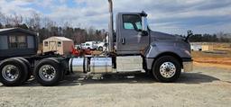 2019 International LT625 Day Cab w/ Wet Line
