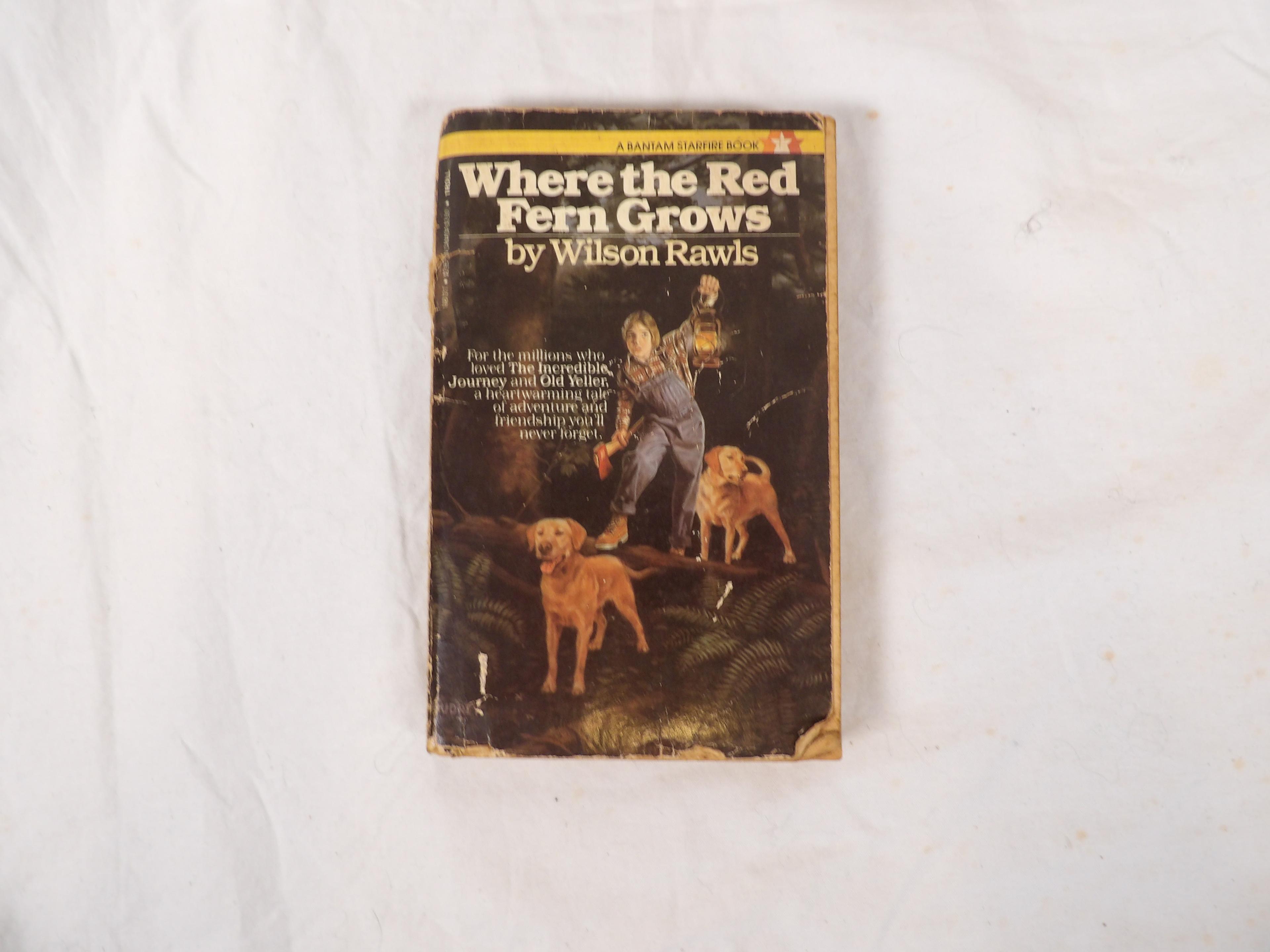 LOT OF ASSORTED BOX OF VINTAGE BOOKS