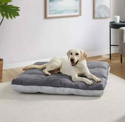 Kirkland Square Tufted Napper Dog Bed