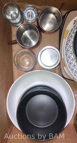 CONTENTS OF BOX- PLATES, BOWLS & CUPS