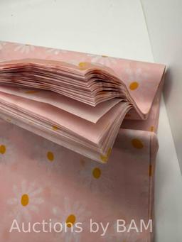 Tissue Paper Pink and White Daisy