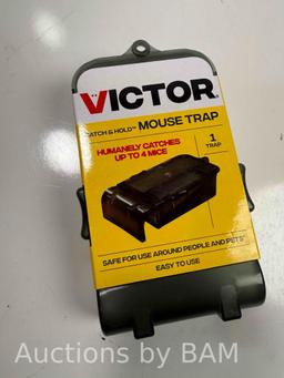 Victor Multiple Catch Humane Outdoor and Indoor Mouse Trap