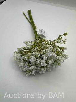 Mainstays 12 inch Artificial Babys Breath Flower Pick, White Color. Indoor Use.