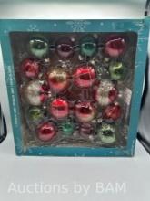 Christmas Glass Ornament 18Pc Set Red/Green