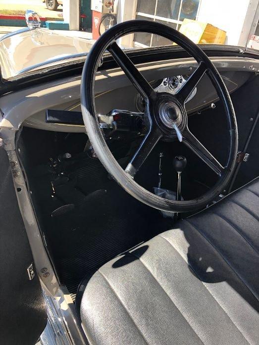 1930 Ford Model A Roadster