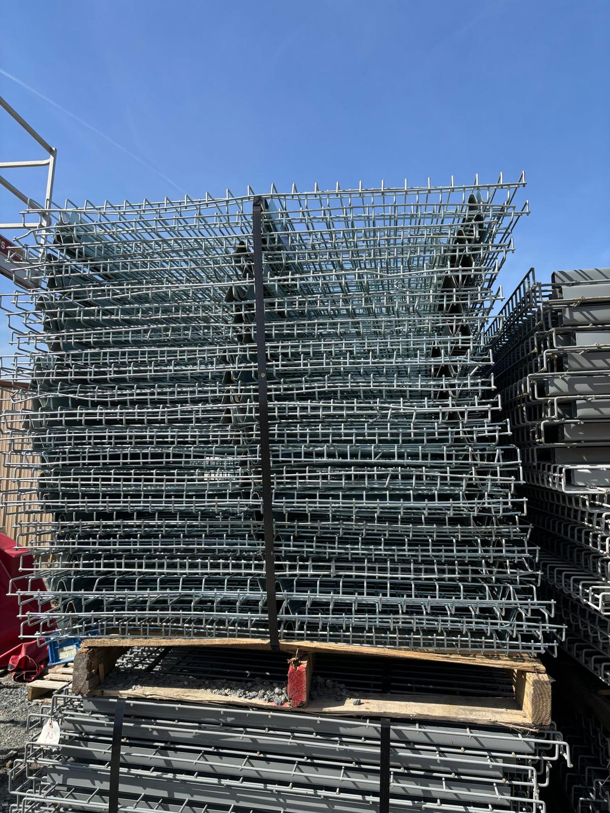 36"" x 46"" Waterfall Pallet Racking Grate