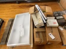 Pallet Lot of Light Fixtures