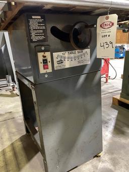 AMT 4571 Table Saw 10”