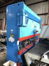 Cincinnati 135 Ton Hydraulic Press Brake 10’