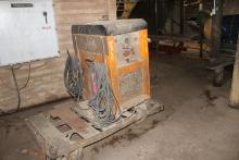 Airco Arc Welder Model 4DDR2224-B