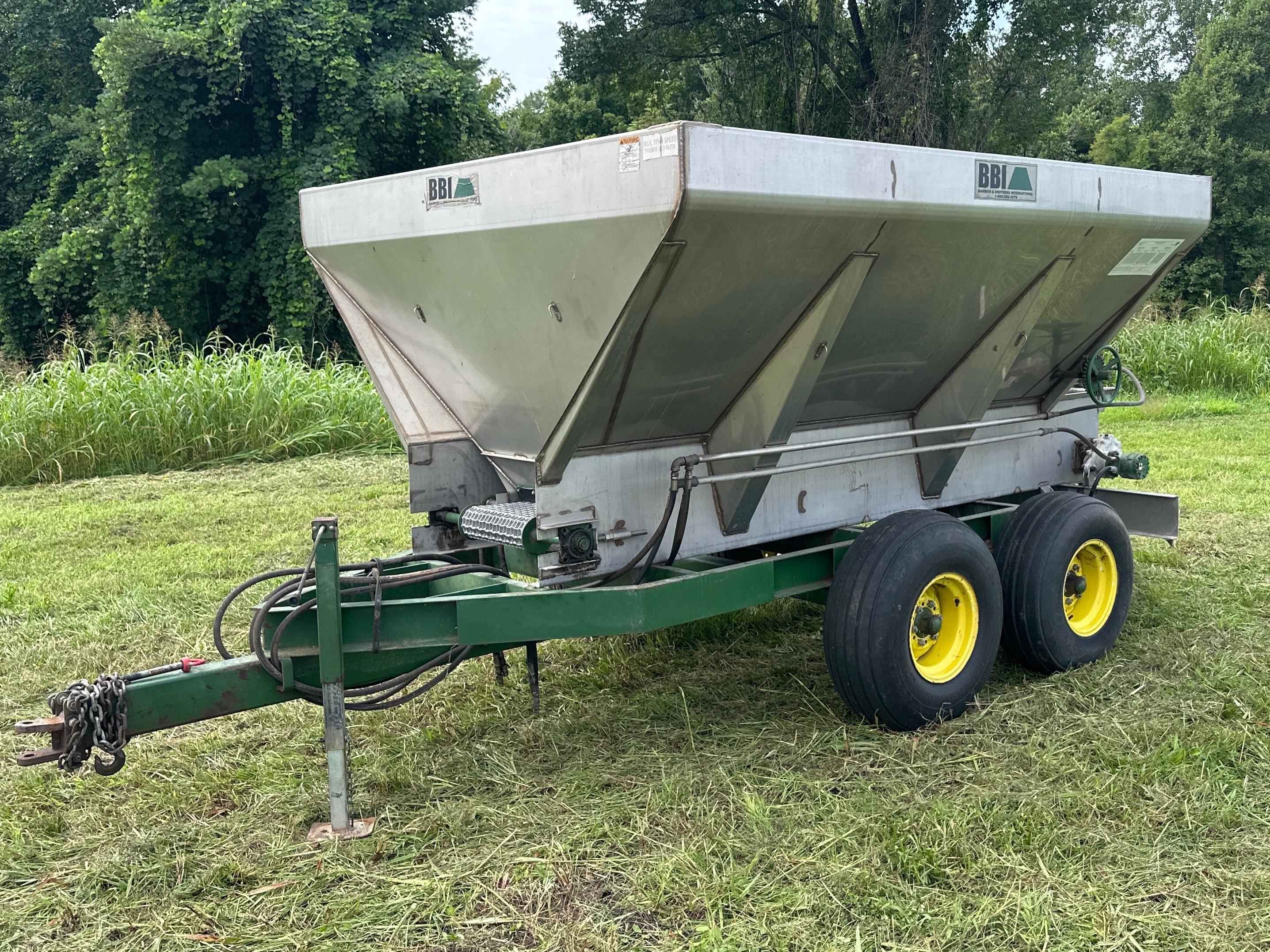 Barron Lime Spreader