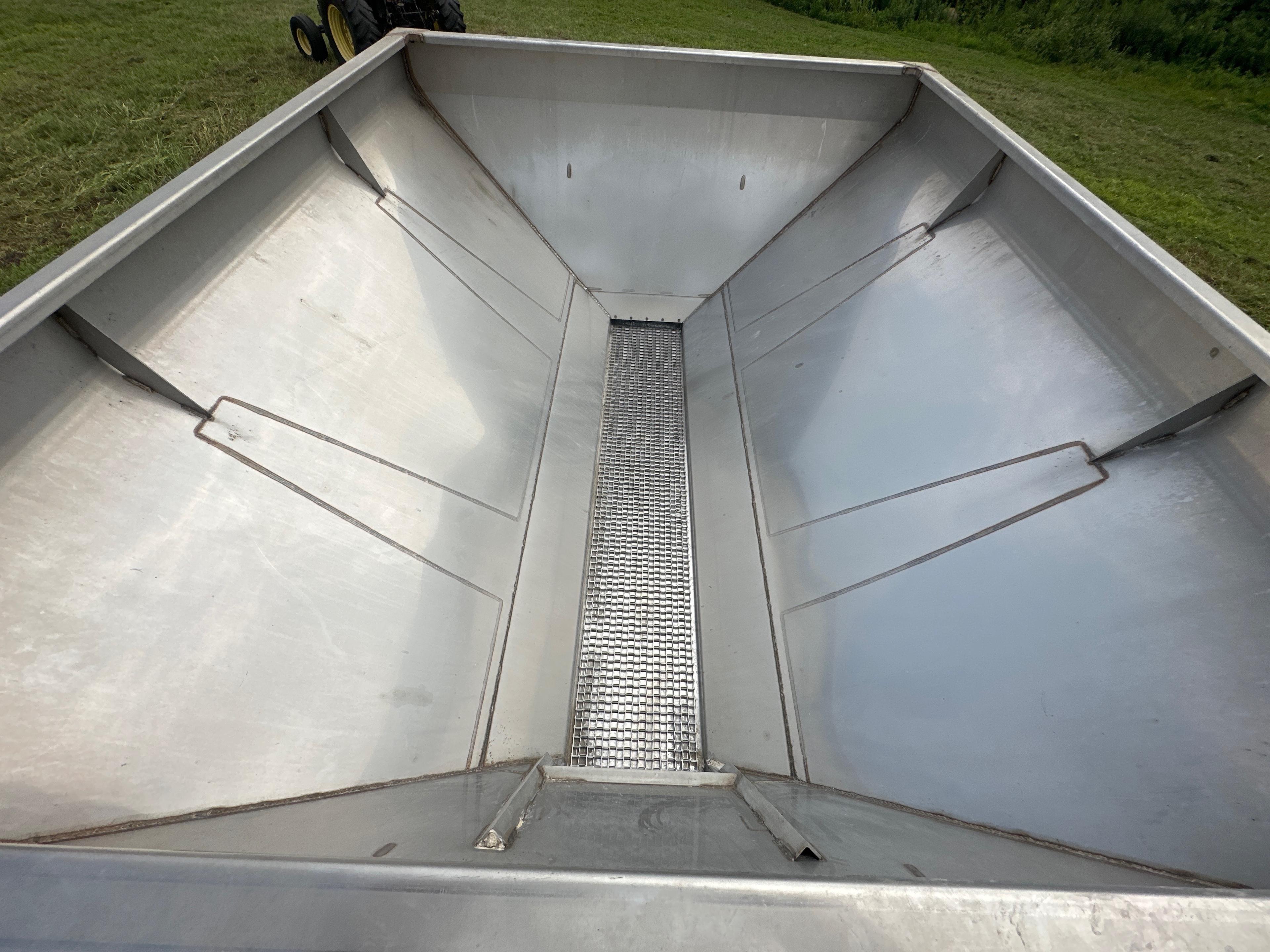 Barron Lime Spreader