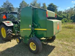 John Deere 459 Round baler