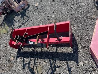MAHINDRA 5FT BOX BLADE