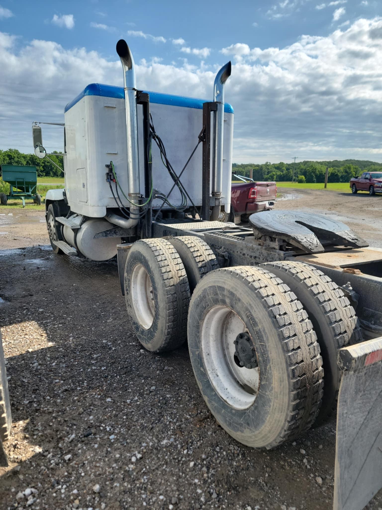 1992 Freightliner fld120