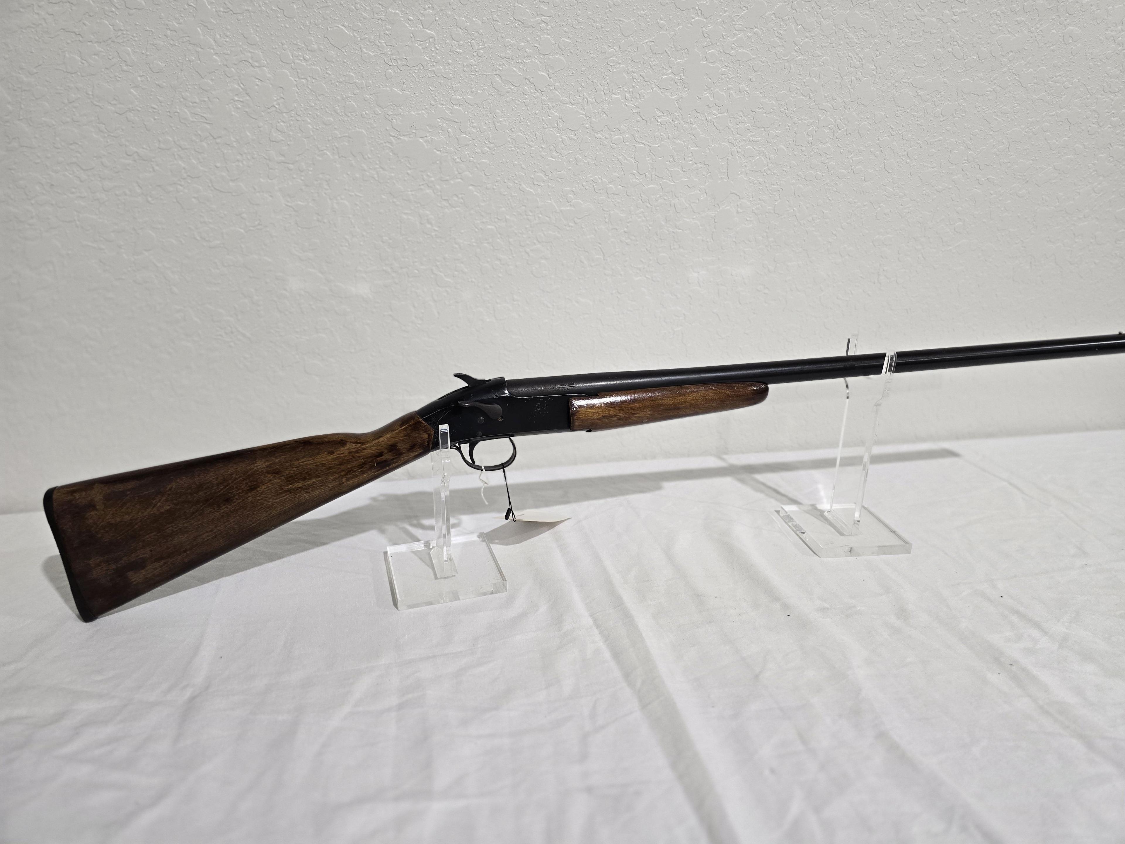Savage  12 Gauge Single Shot. 28" Barrel