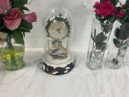 Wolf Clock , Decor