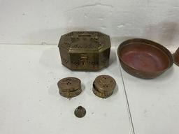 Copper, Decor