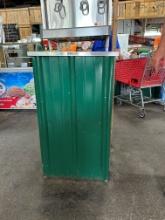 Metal Top Display Stand