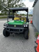 John Deere Gator