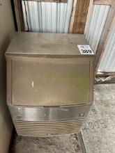 Manitowoc Q210 Ice Machine