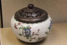 Antique Chinese Cloiosnne Bowl