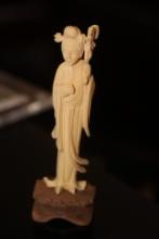 Chinese B o n e Figure of a Beauty