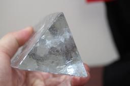 A Modern Style Triangle Glass Candle Holder