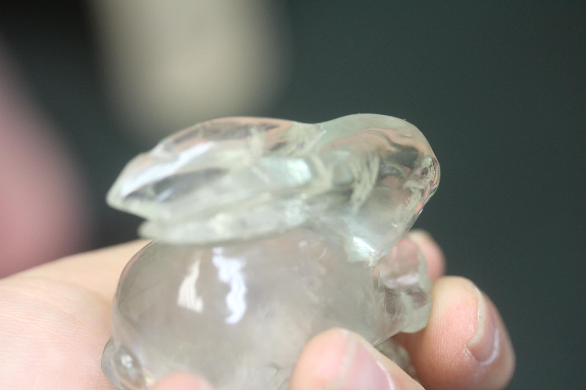 rock crystal(?) glass(?) rabbit
