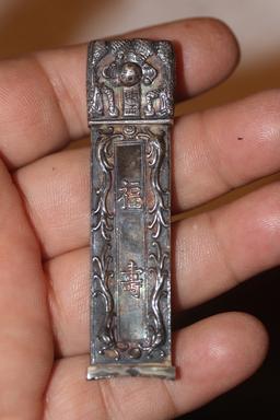 A Sterling Chinese Export Handle