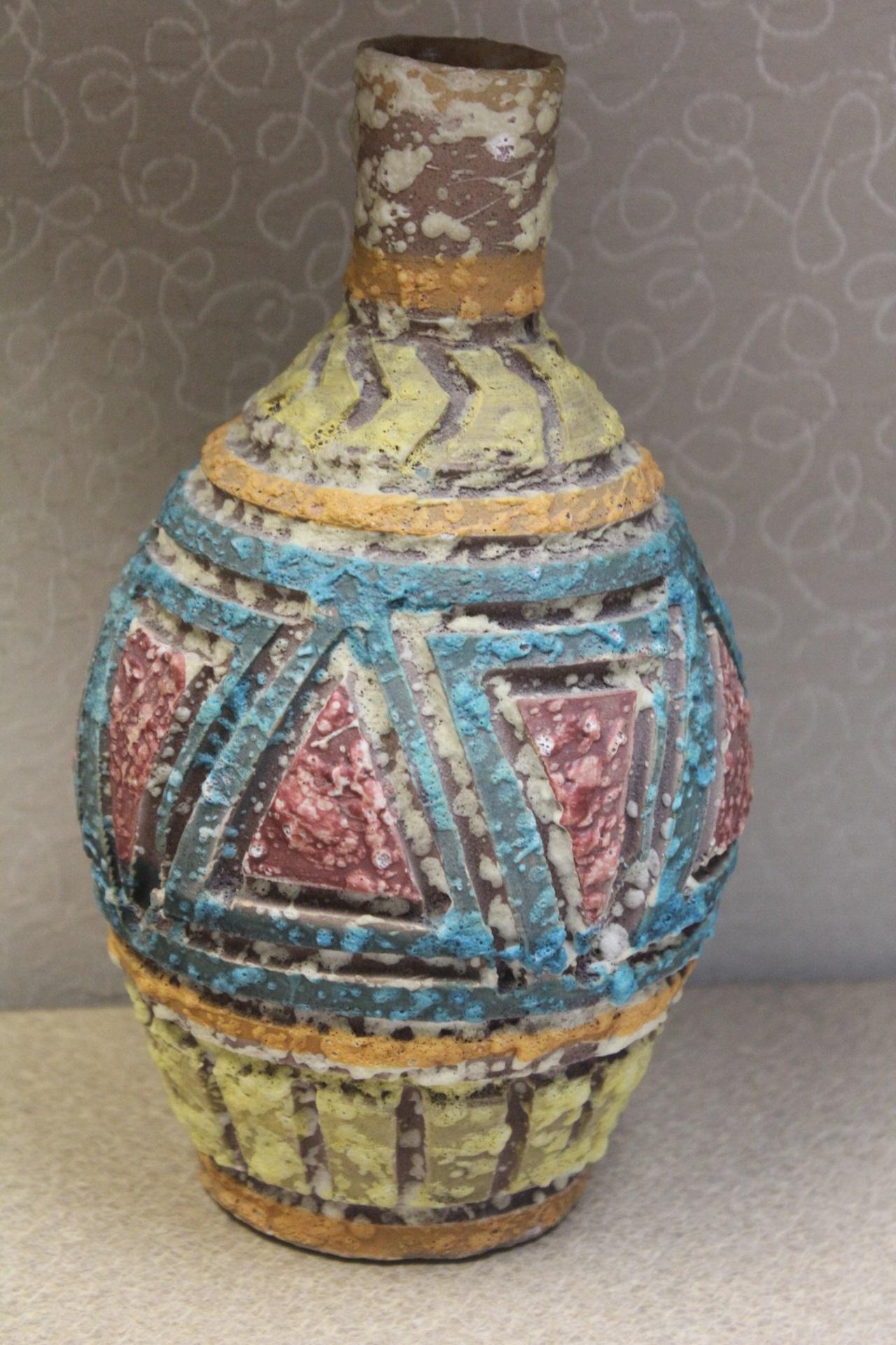 Decorative ceramic vase