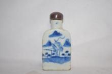 A Chinese Blue and White Porcelain Snuff Bottle
