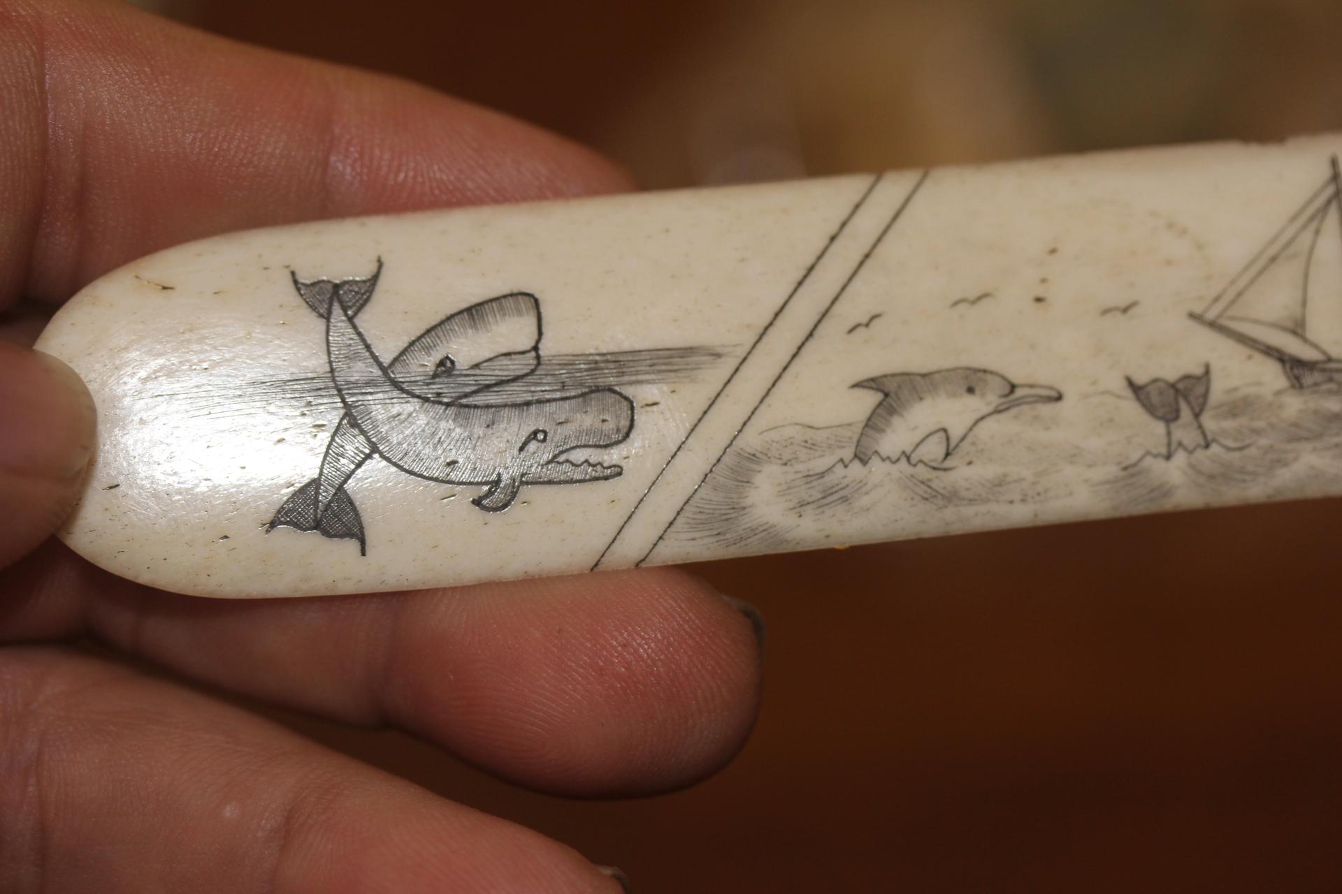 Scrimshaw Page Turner