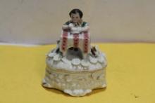 An Antique Ceramic Trinket Box