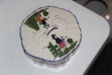 Ceramic Amish Motief Container