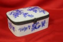 A Meissen? Trinket Box