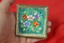 A Chinese Enamel Small Dish