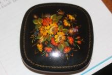 Floral Lacquer Square Box