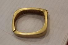 Retro Metal Hinged Bangle Bracelet