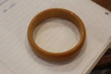 Vintage Bakelite/Lucite Bangle Bracelet