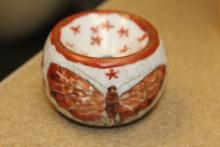 Japanese Kutani Ceramic Article