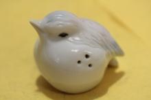 A Single Bird Form Shaker