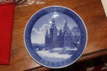 Royal Copenhagen Denmark 1953 Plate