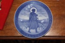 Royal Copenhagen Denmark 1957 Plate