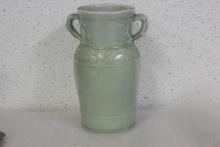 An Antiqu/Vintage Chinese Celadon Vase