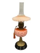 EYE-CATCHING ANTIQUE ENGLISH VICTORIAN PARLOR LAMP WITH PINK QUILTED FONT AND PLEATED LAMP SHADE